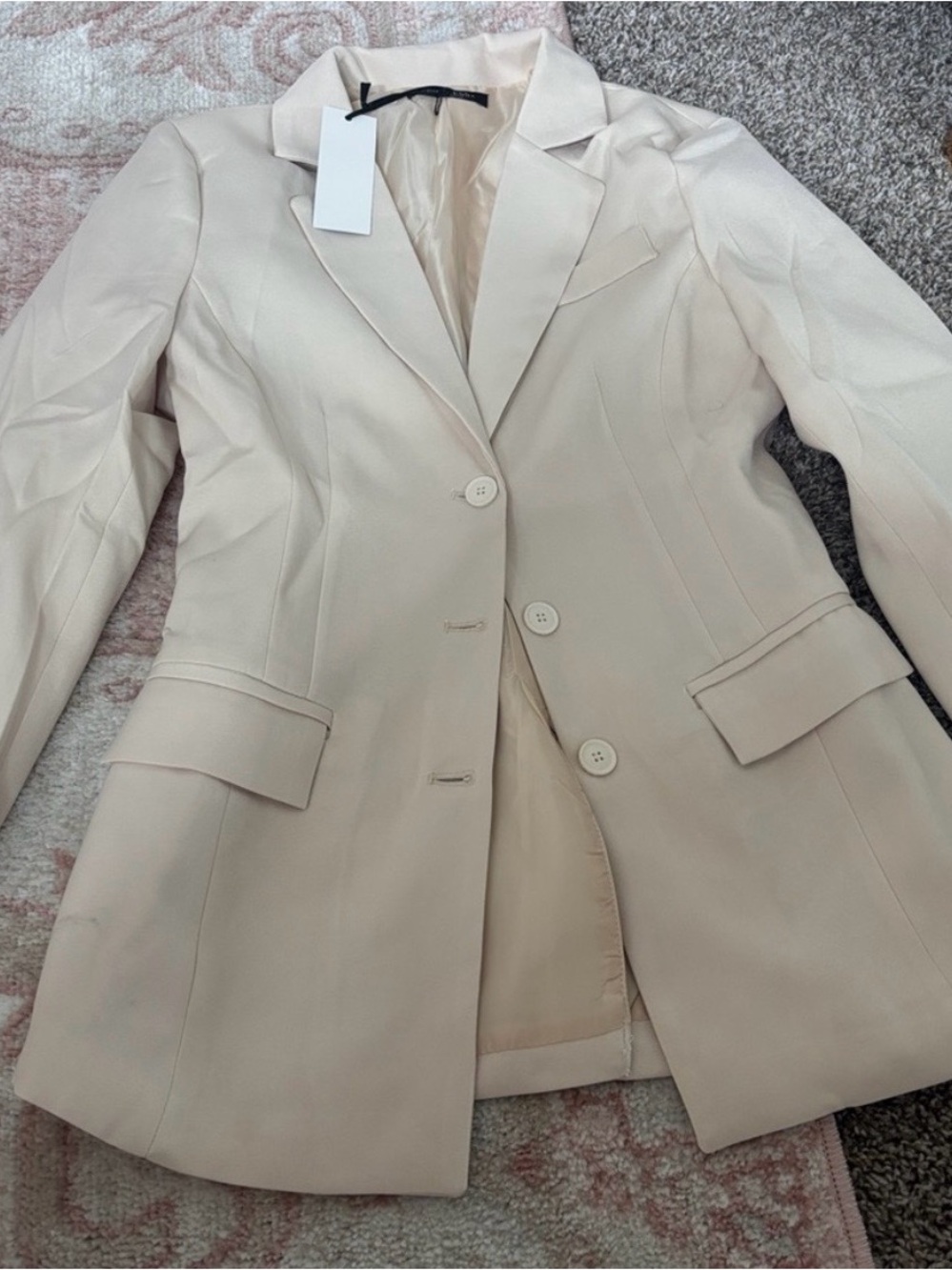 Women's Cream Tailored Blazer Jacket - Classic Single-Breasted Style